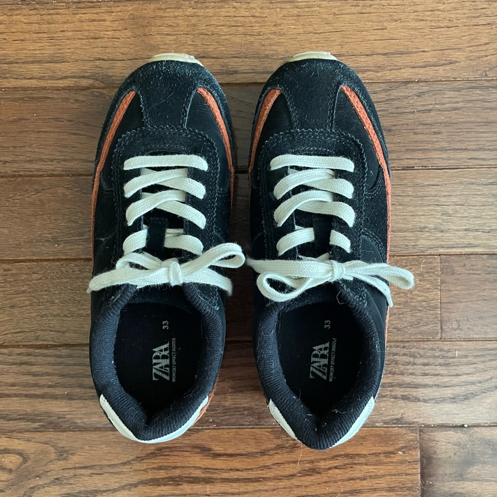 ZARA BOYS SUEDE RUNNER